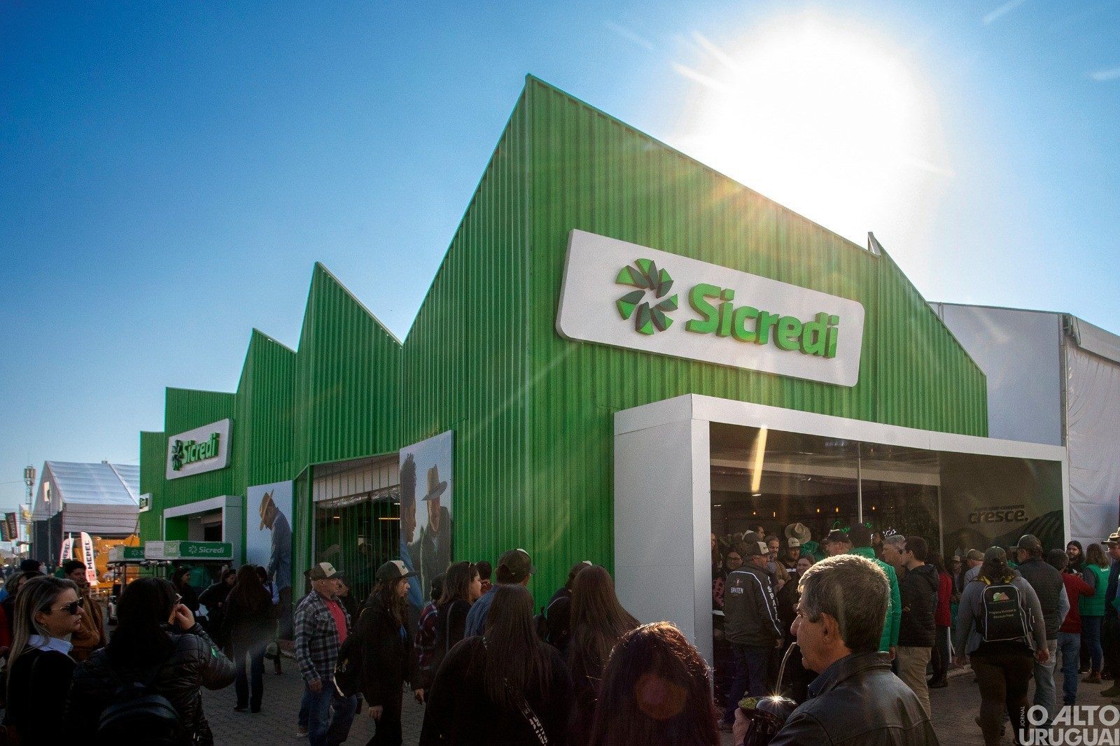 Sicredi fortalece parceria com a reconstrução do RS na Expointer 2024