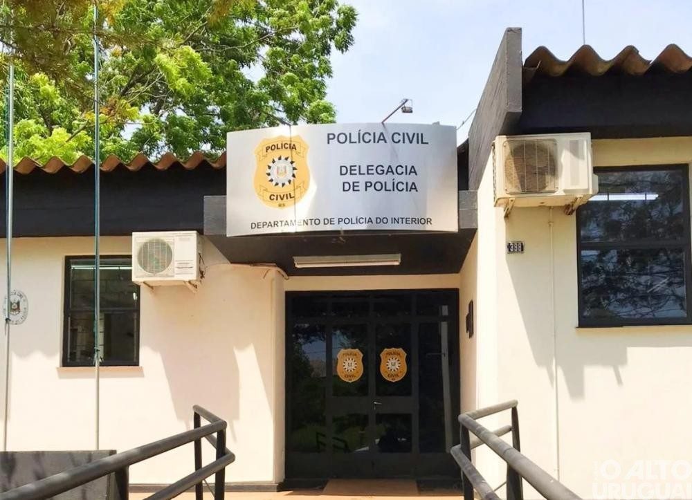 Ladrões roubam cerca de dois mil celulares do centro de distribuição