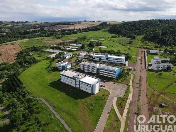 Aberto edital de ingresso e reingresso para a UFSM