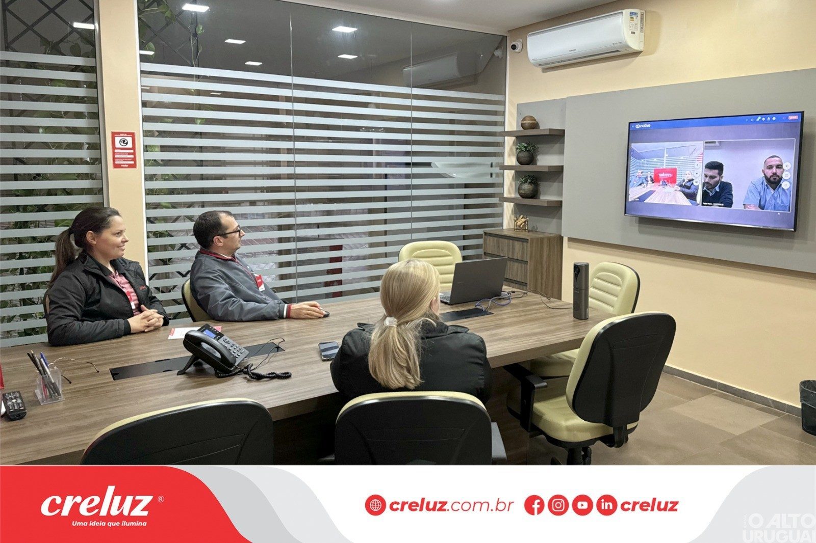 Creluz e Cooperluz trocam experiências em encontro on-line