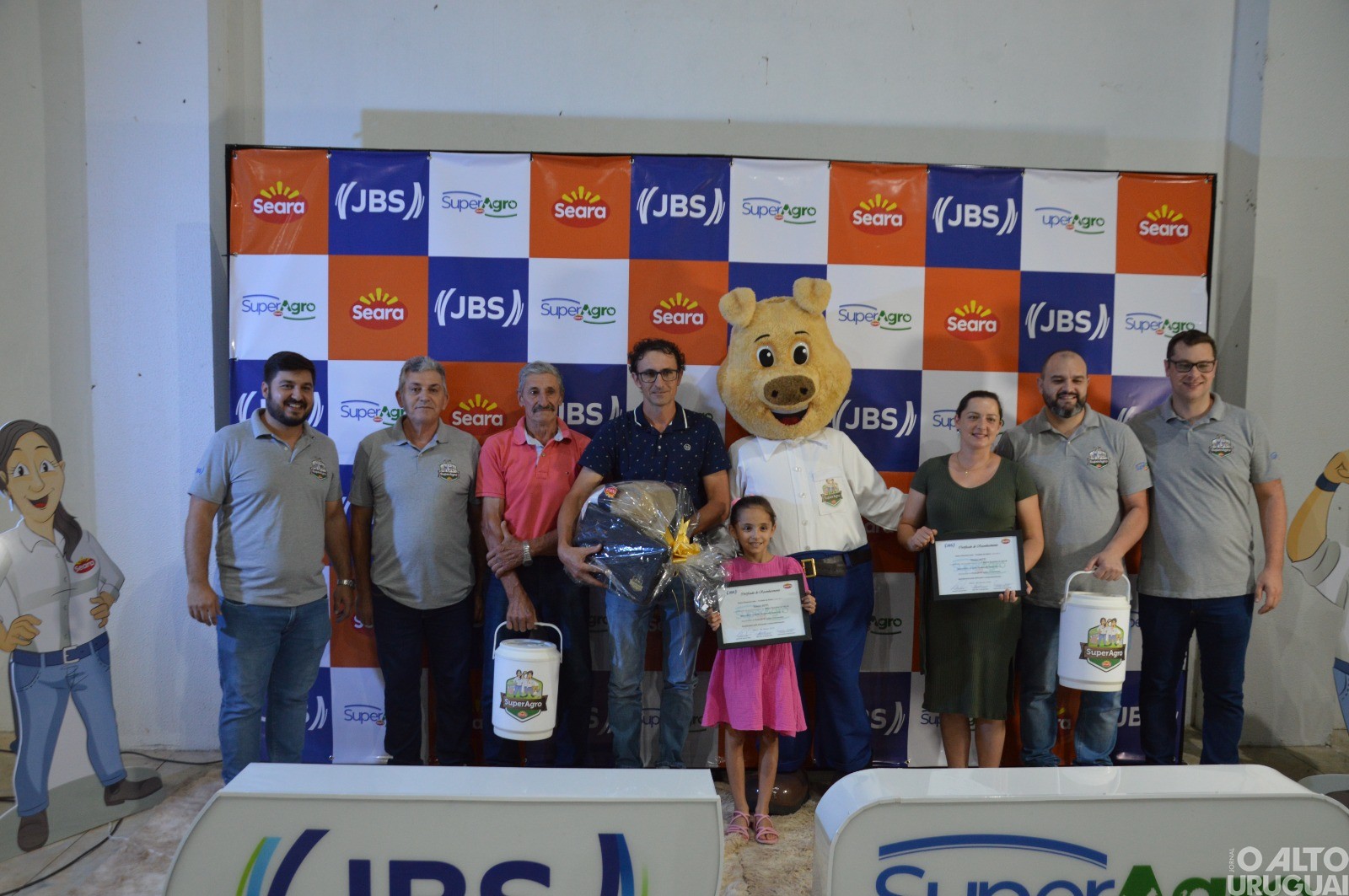 SuperAgro premia melhores produtores integrados