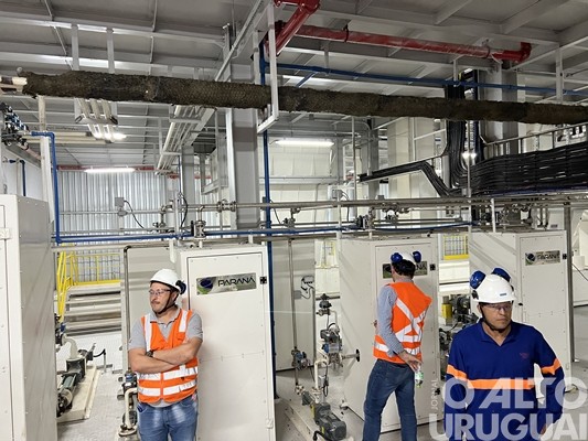 JBS apresenta a estrutura da fábrica de ração em Seberi