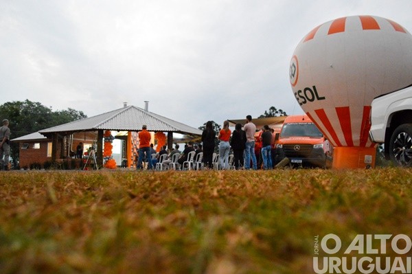 Cresol Raiz inaugura usina solar em Frederico Westphalen