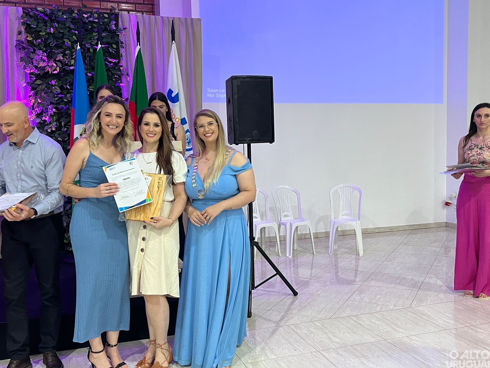 Jantar festivo com honrarias marca os 50 anos da JCI em Rodeio Bonito