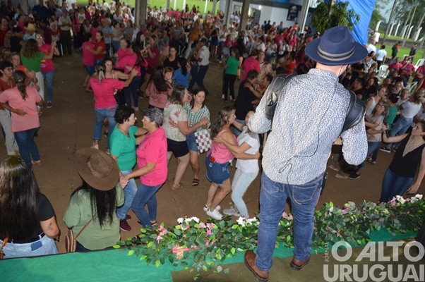Encontro Intermunicipal das Mulheres em Caiçara é sucesso de público