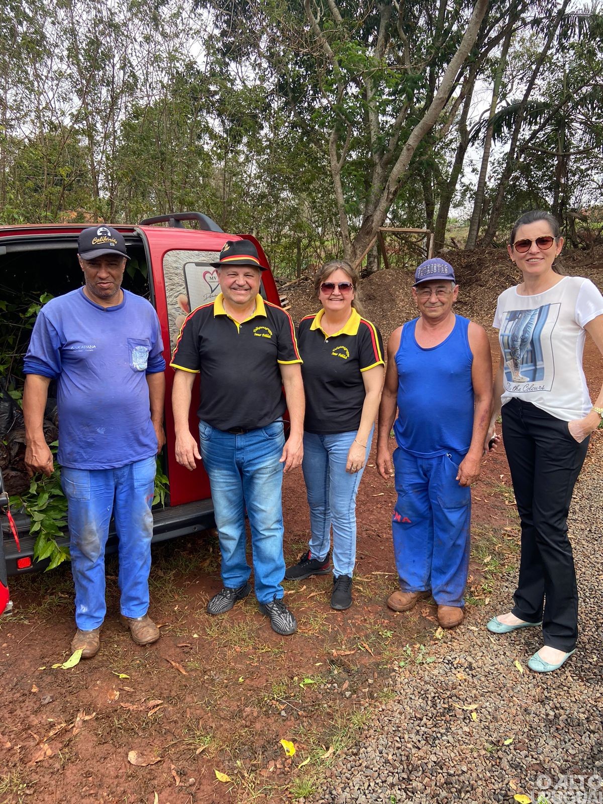 Centro Cultural 25 de Julho realiza projeto de arborização em FW