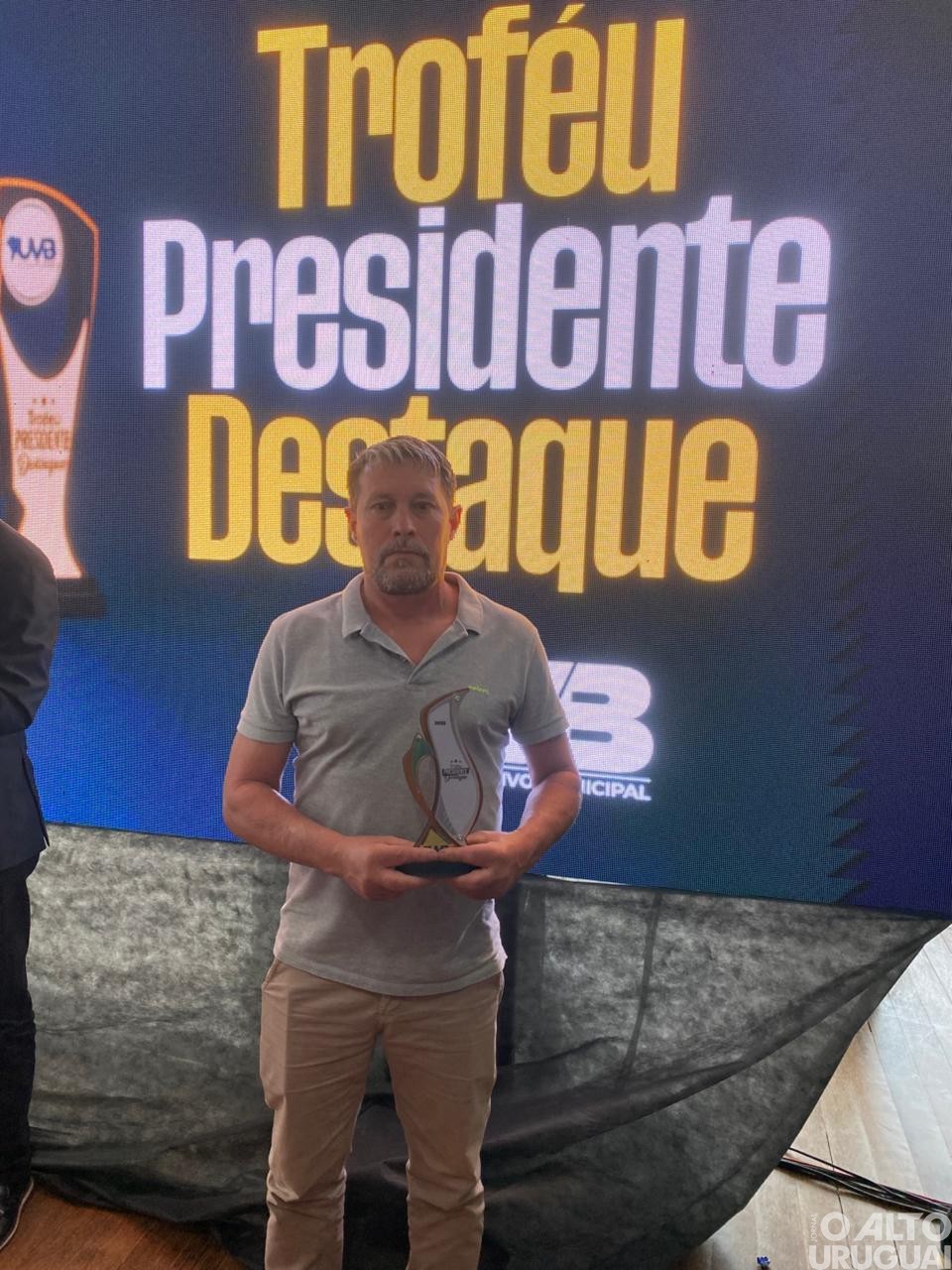 Vereadores de Ametista do Sul cumprem agenda em Brasília durante congresso da UVB