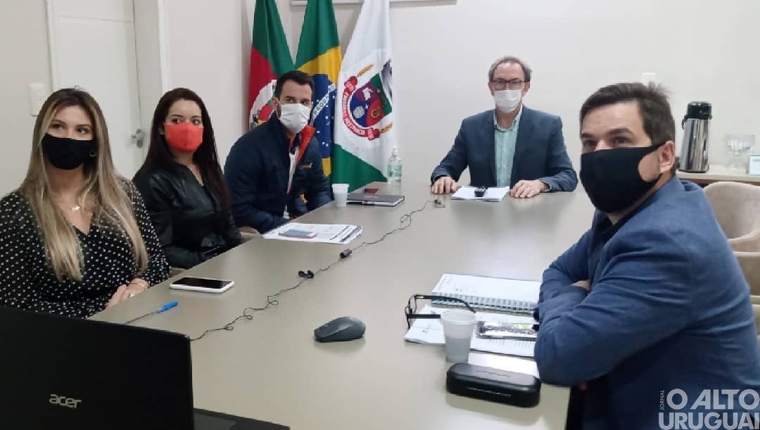 GT Saúde recebe plano de ação da Região Covid de Palmeira das Missões