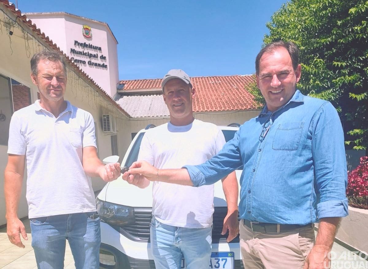 Município de Cerro Grande adquire veículo para a área da saúde