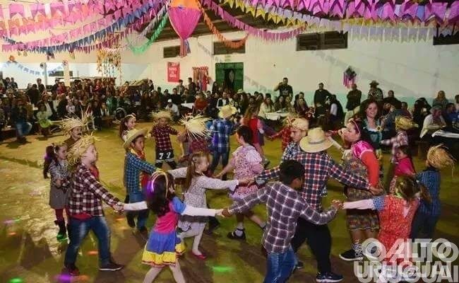 Festa junina da Escola Waldemar Sampaio Barros acontece na sexta-feira