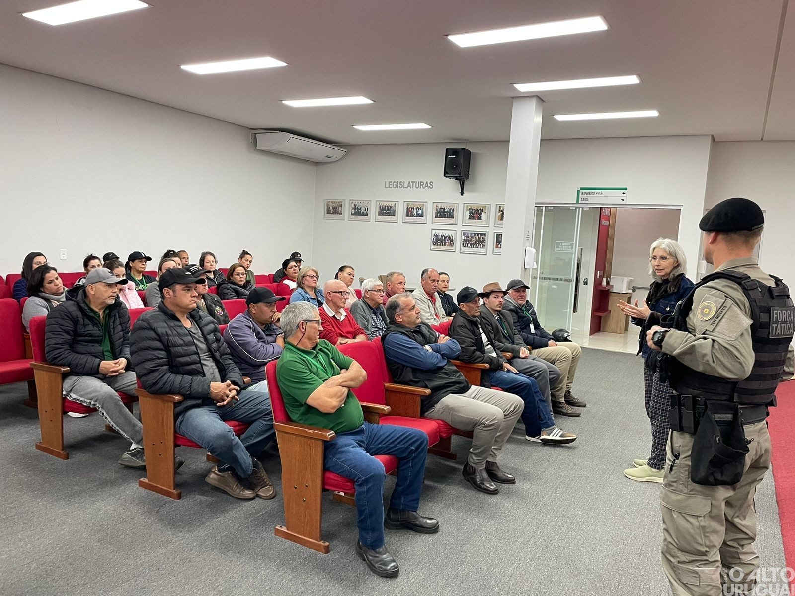 Guardas e diretoras de Emeis realizam treinamento com 37º BPM