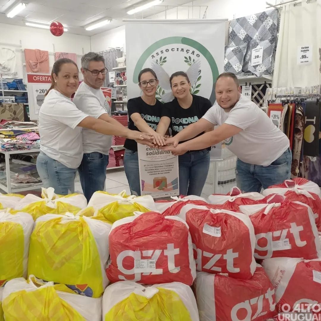 AUNP-RS recebe quase 90 cestas básicas de rede de lojas