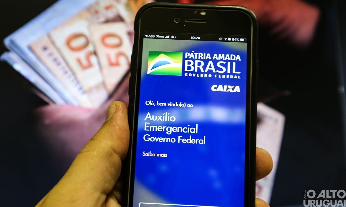 Auxílio emergencial é pago para nascidos em julho