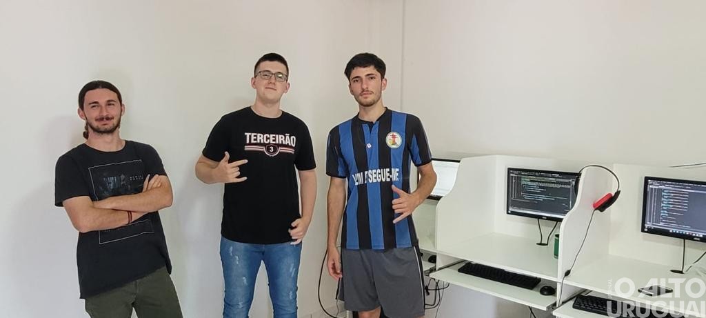 Centro de formação para jovens na área de tecnologia busca atender demanda por profissionais qualificados e impulsiona inclusão digital RS