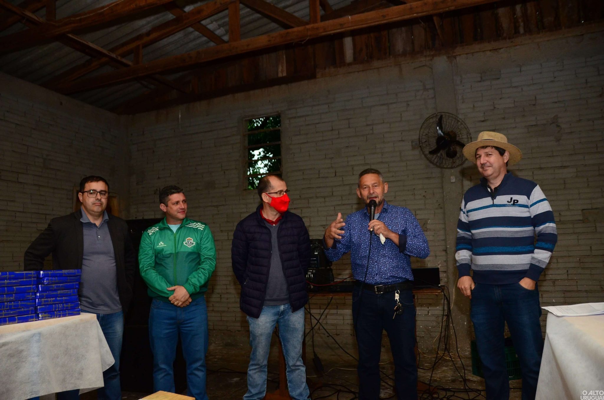 Gestores municipais recebem homenagem da Amzop