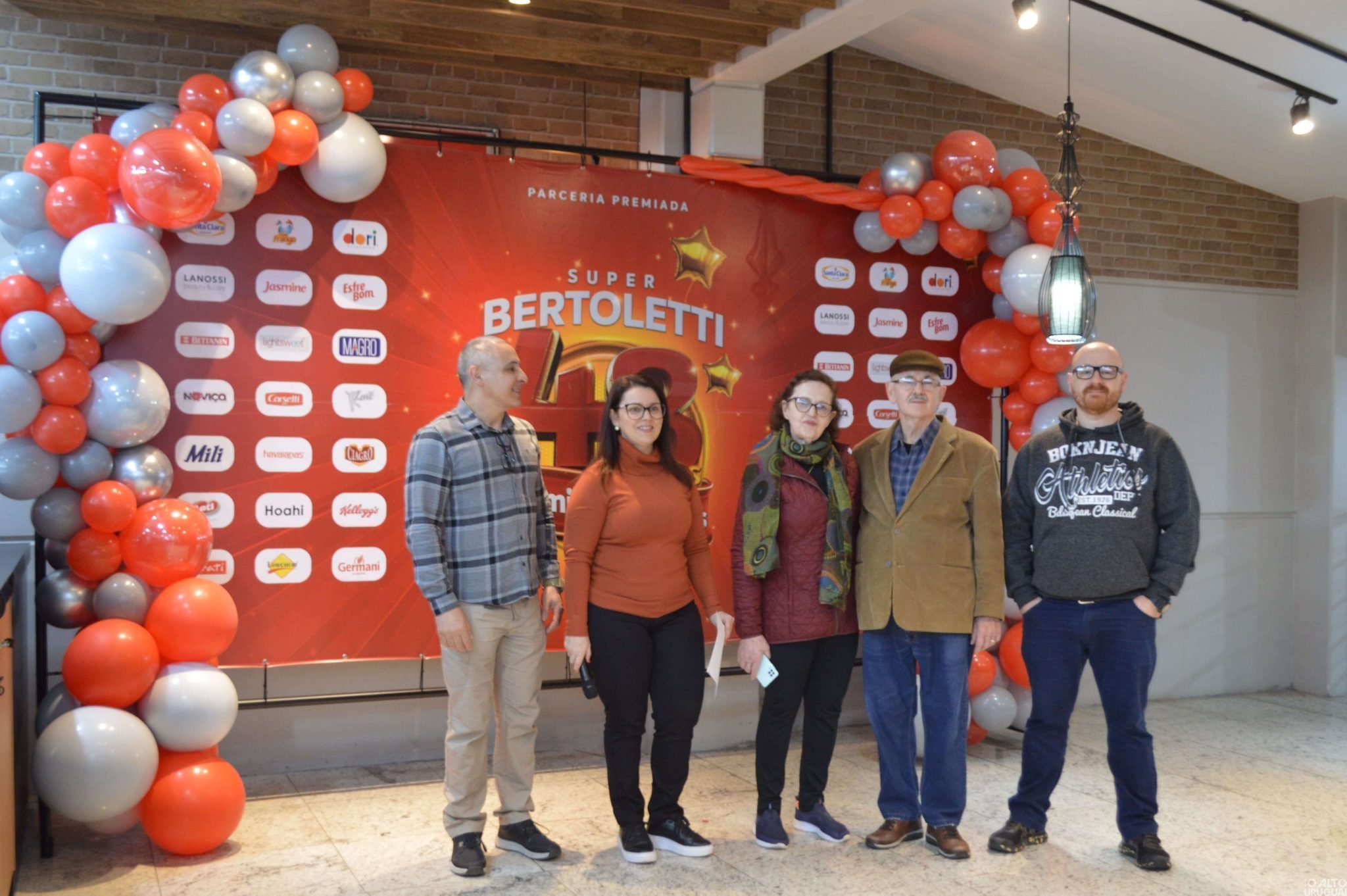 “48 anos, R$48 mil em prêmios”: Super Bertoletti lança campanha especial