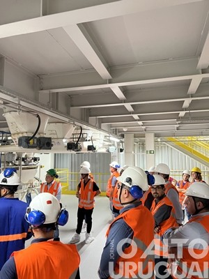 JBS apresenta a estrutura da fábrica de ração em Seberi