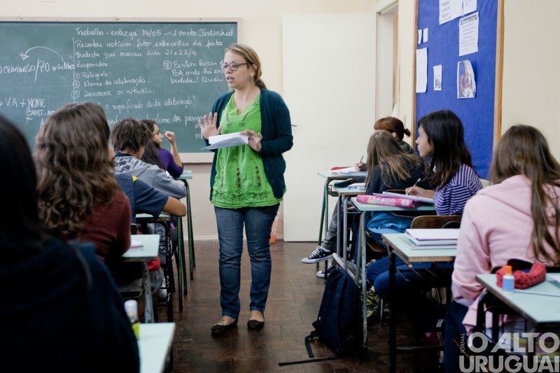 Rede estadual: novos diretores serão escolhidos em mais de 50 escolas da região