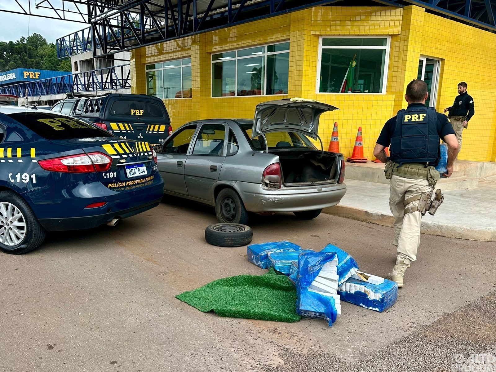 PRF prende traficante transportando mais de 130 quilos de maconha