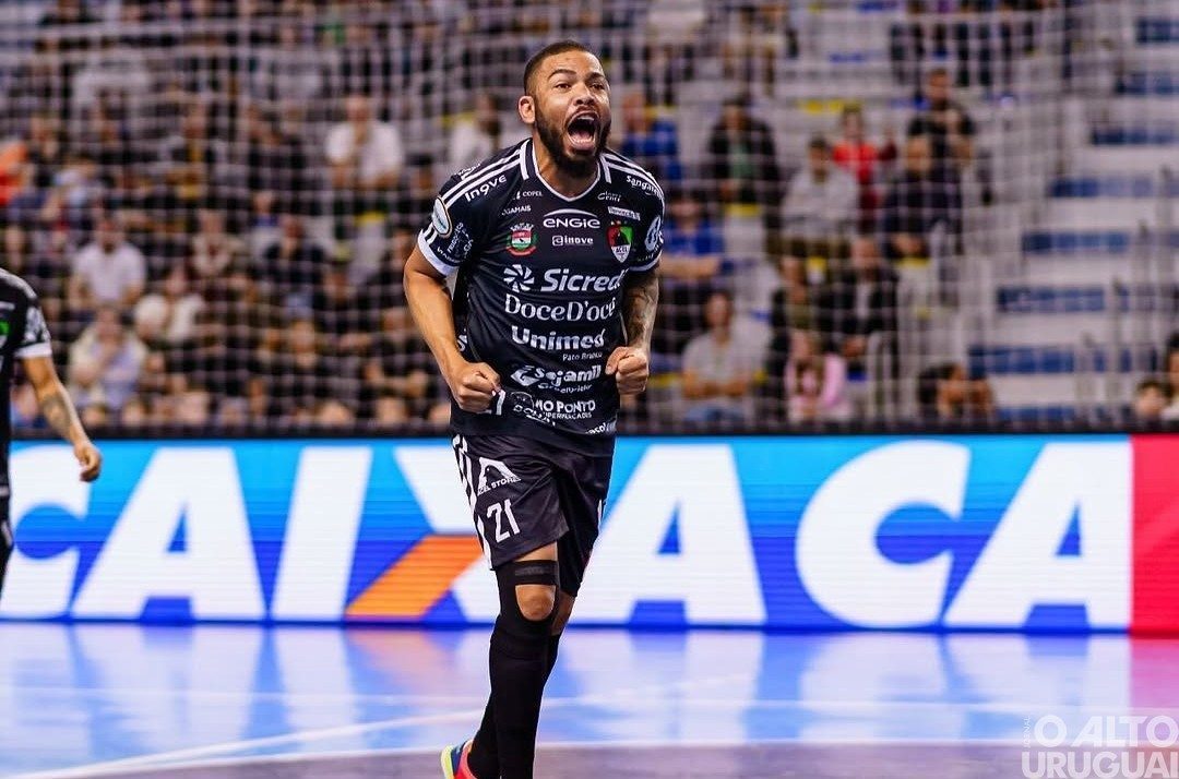 Guarani Futsal anuncia ala Douglinhas para temporada 2025