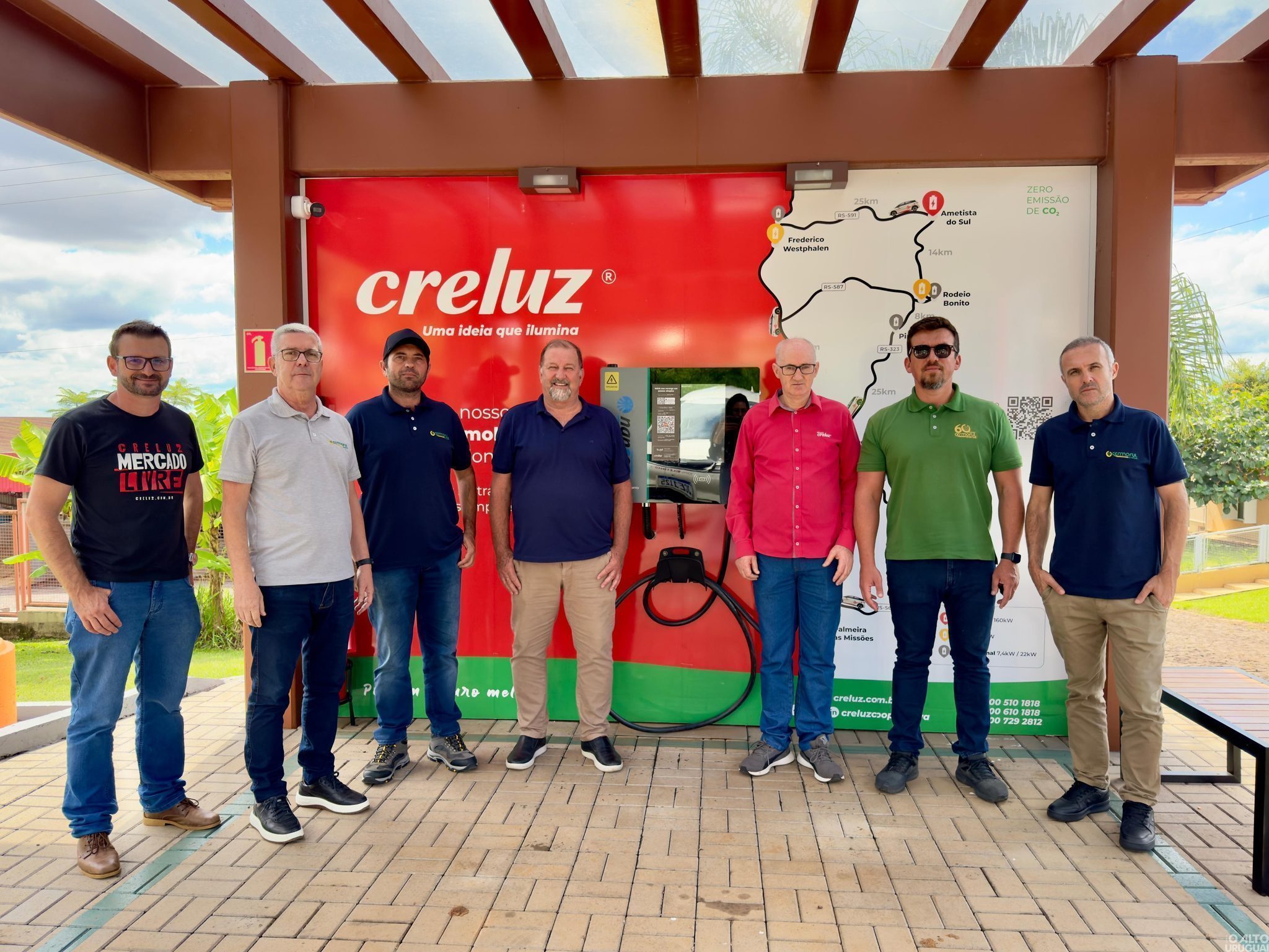 Creluz recebe Cermoful em dia de intercooperação e troca de experiências