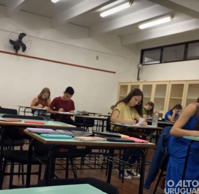 URI/FW se destaca no Enade e reafirma excelência no ensino superior
