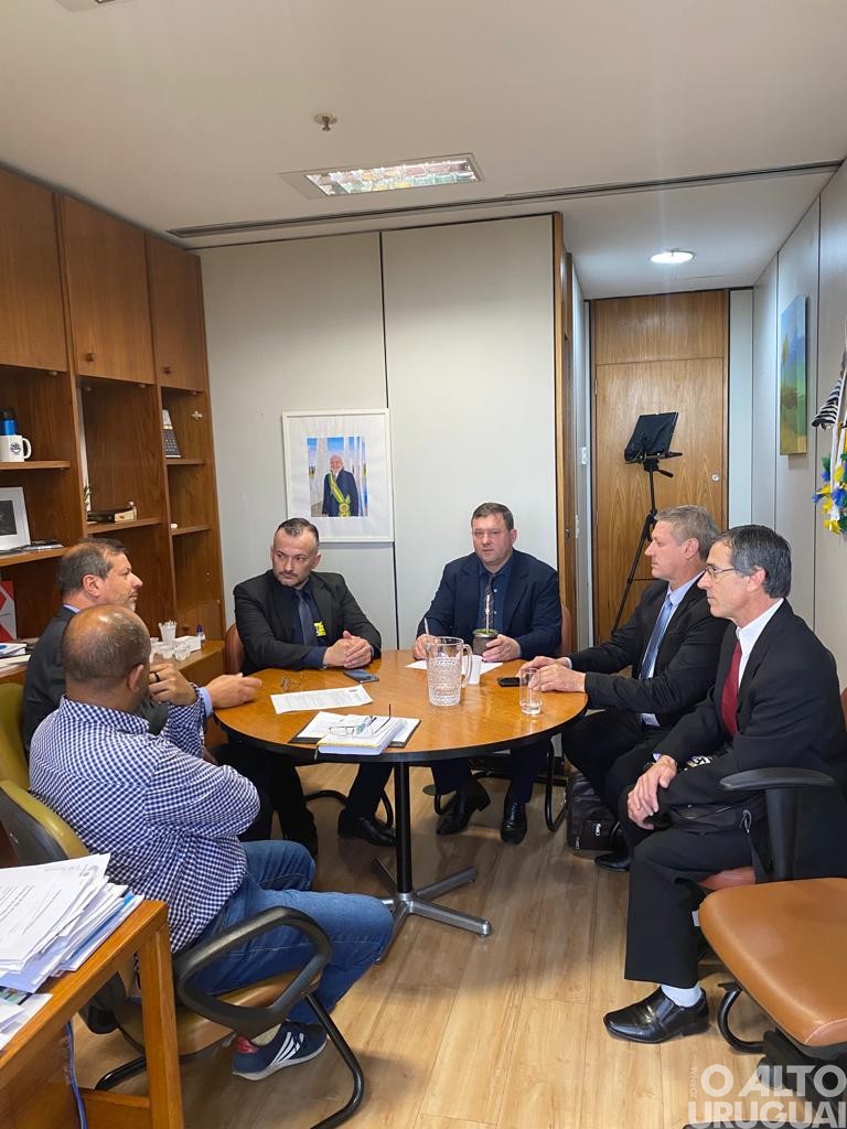 Prefeitos da região buscam recursos em Brasília