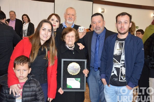 Câmara de Vereadores de Seberi homenageia pioneiros