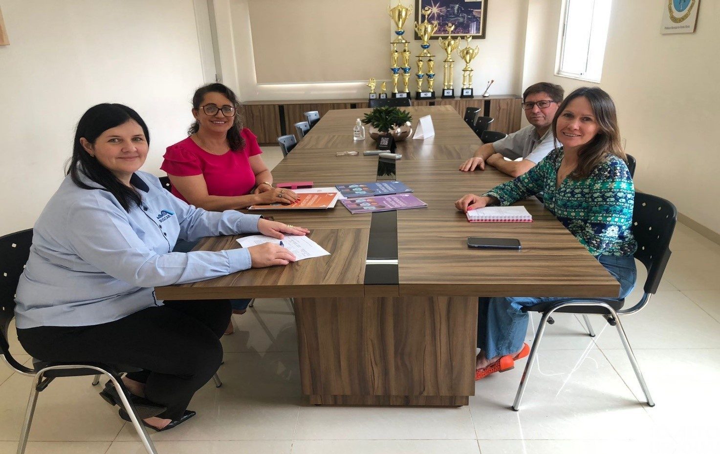 Disseminadora do programa Educação Fiscal visita Rodeio Bonito