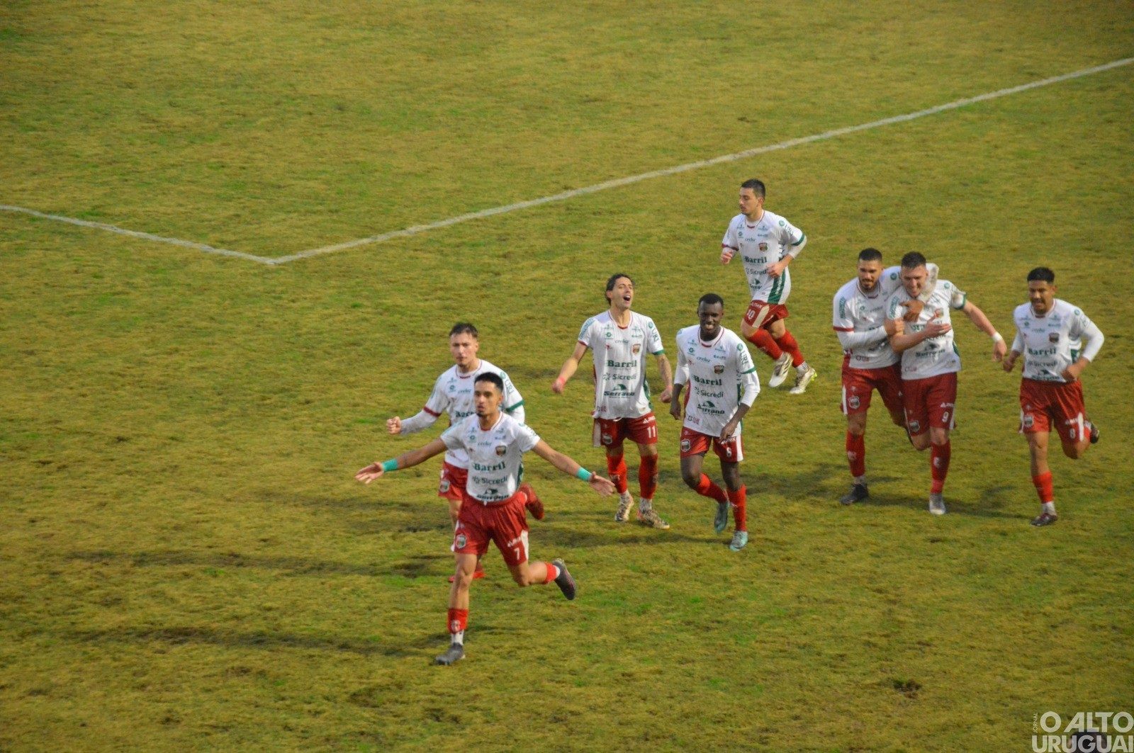 União-FW vence e se classifica para próxima fase