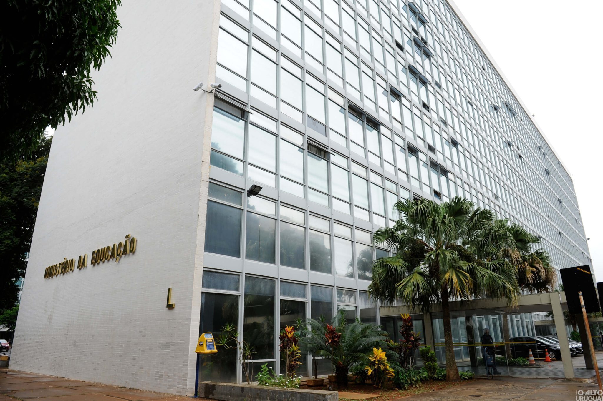 Projeto de Lei Orçamentária Anual apresenta queda de recursos para a educação básica