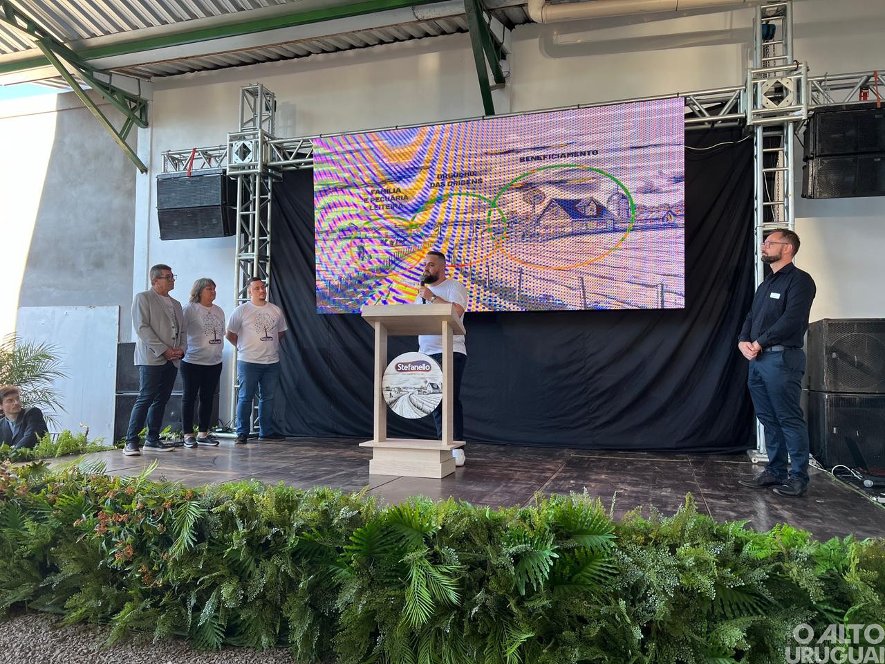 Entrega da revitalização do trevo é realizada em Rodeio Bonito
