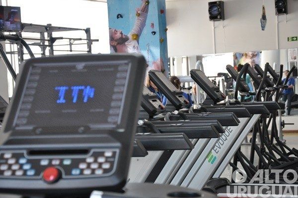 É hora de treinar na academia do Sesc