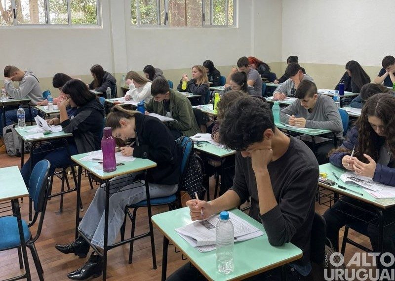 Escola de Educação Básica lança o 22º Simulado