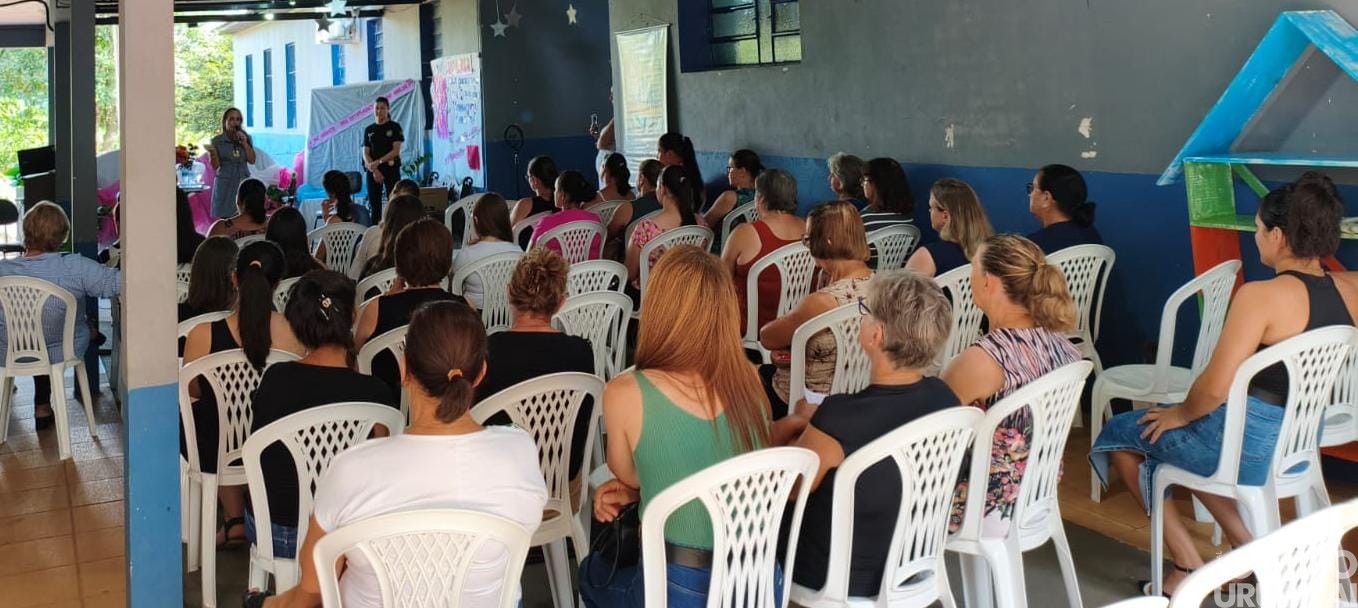 Comunidade Escolar de São João do Porto celebra o Dia da Mulher em FW