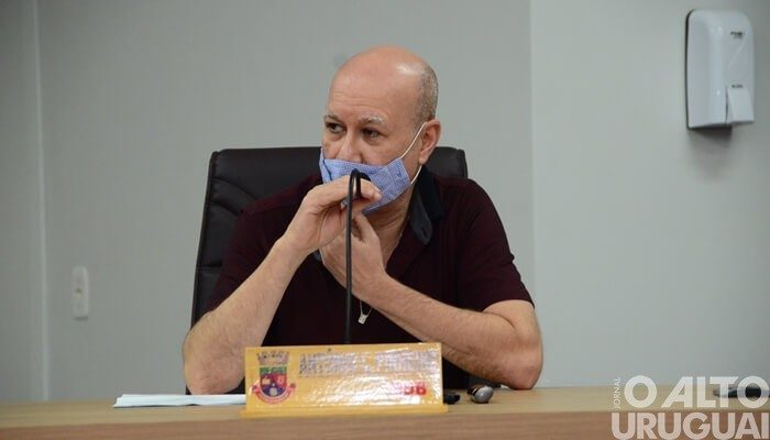 Adriano Reis é eleito presidente do Conselho de Saúde de FW