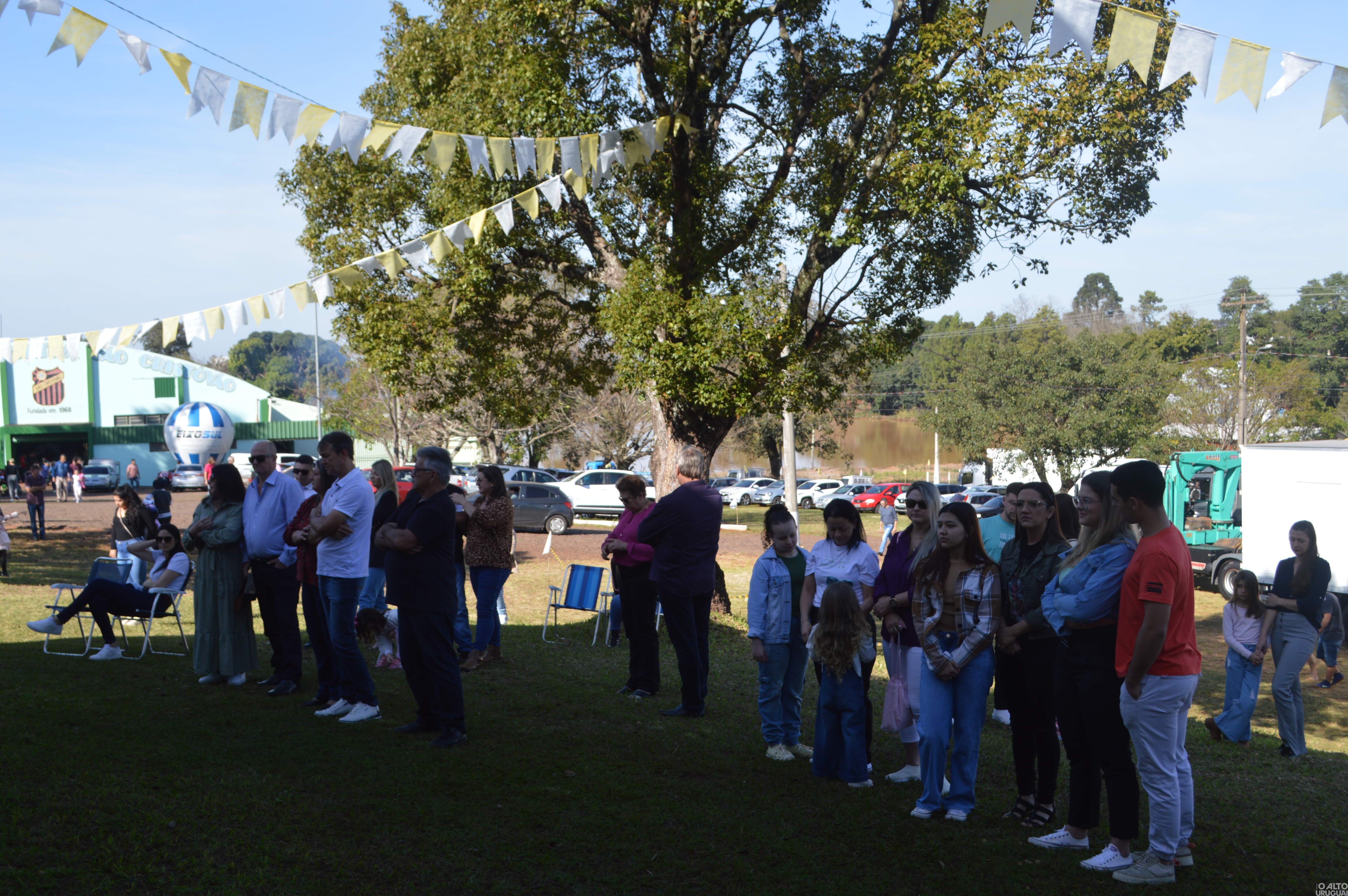 Festa em homenagem a São Cristóvão reúne centenas de pessoas em FW