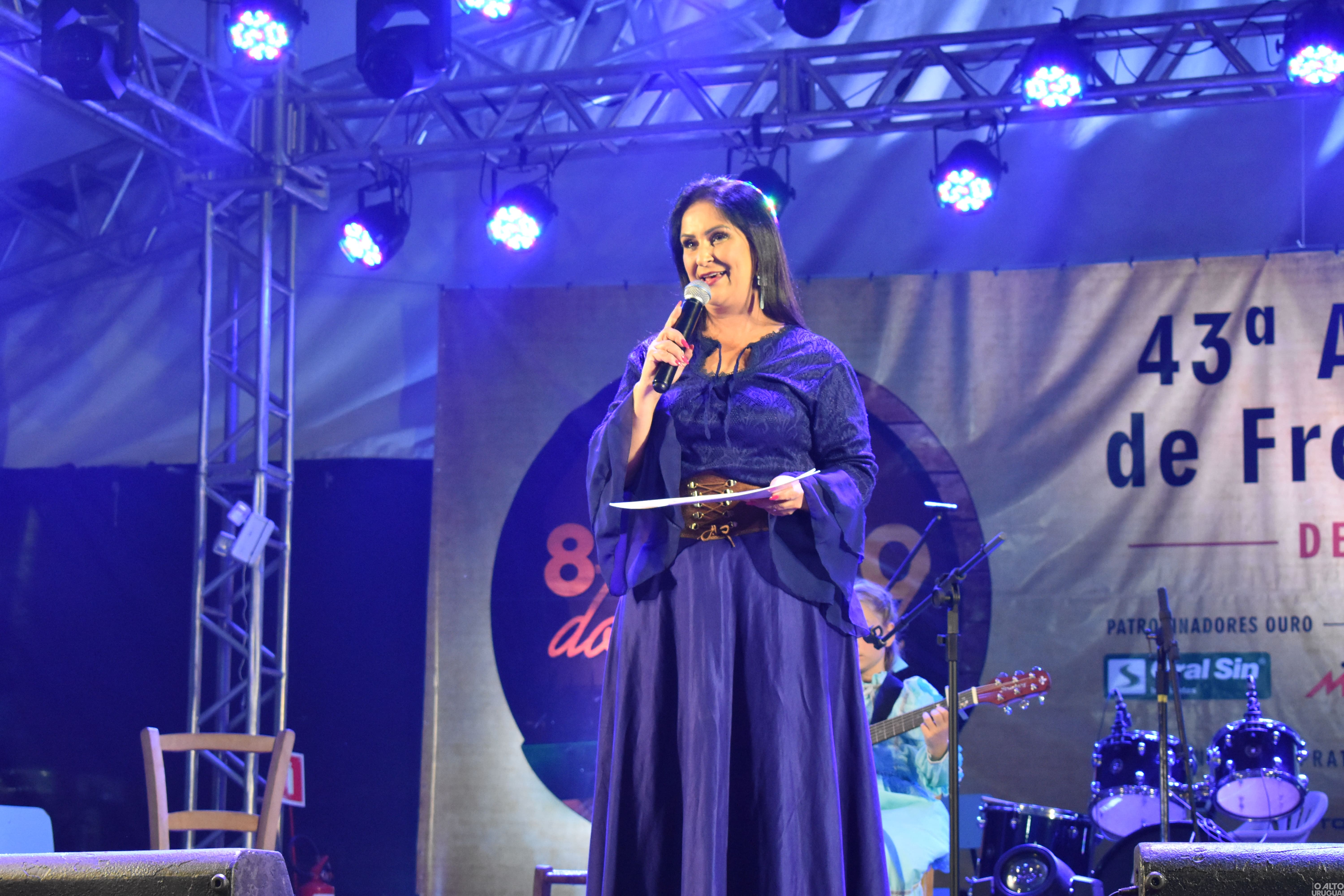 Primeira noite do Canto do Barril reúne grande público