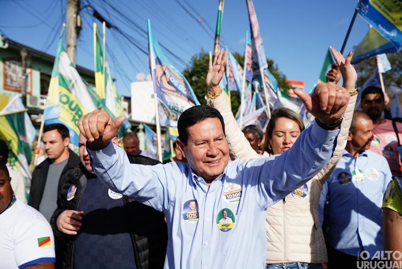 Hamilton Mourão é eleito como senador