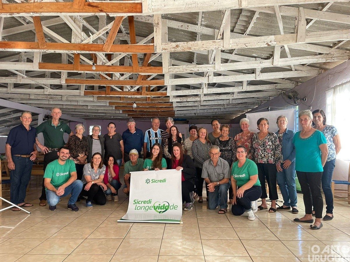 Mais de 1,1 mil pessoas impactadas com as ações do mês do idoso