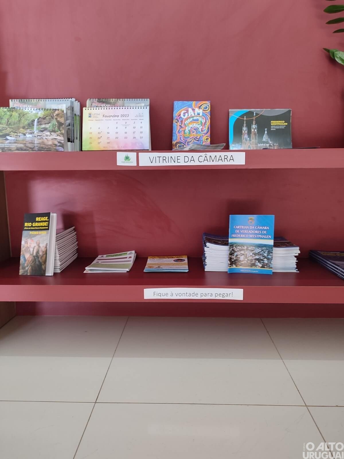 “Vitrine da Câmara”: Poder Legislativo cria espaço de divulgação de materiais da comunidade e para a comunidade