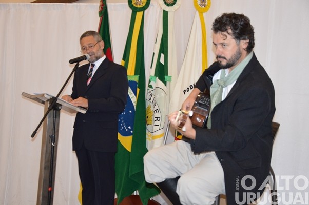 Câmara de Vereadores de Seberi homenageia pioneiros