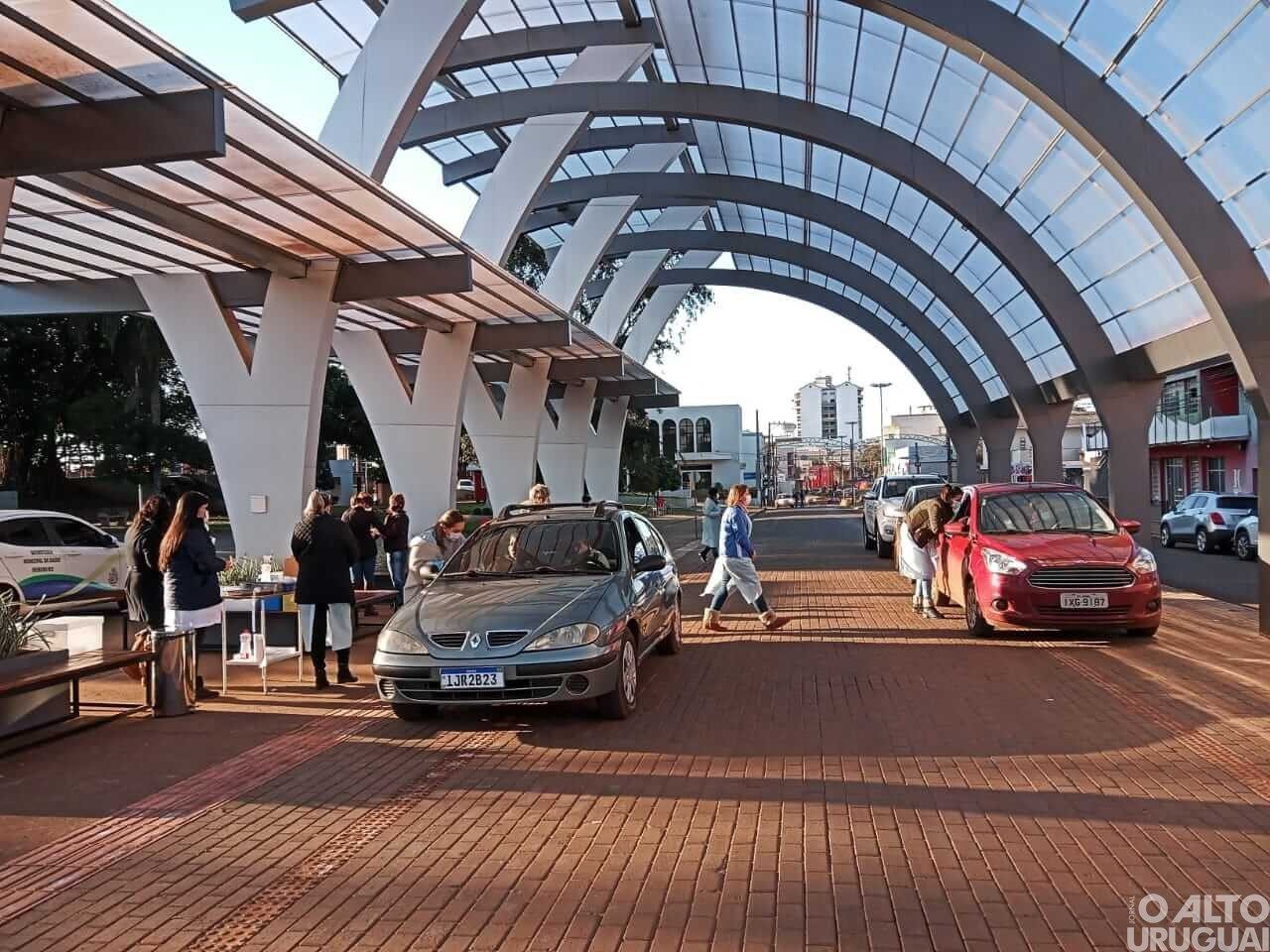 Covid-19: grupos sem comorbidades são vacinados em Seberi