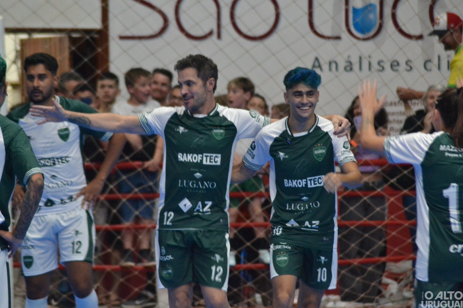 Futsal Show lota o Itapagé com um espetáculo de Falcão