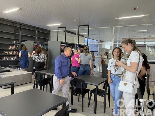 Biblioteca pública de Rodeio Bonito é inaugurada em novo espaço
