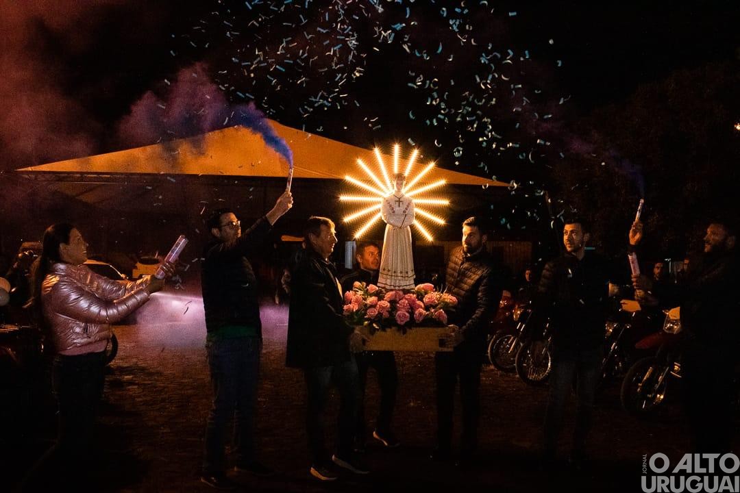 Procissão luminosa nesta sexta-feira marca o terceiro dia de tríduo da 46ª Romaria de Nossa Senhora da Salete