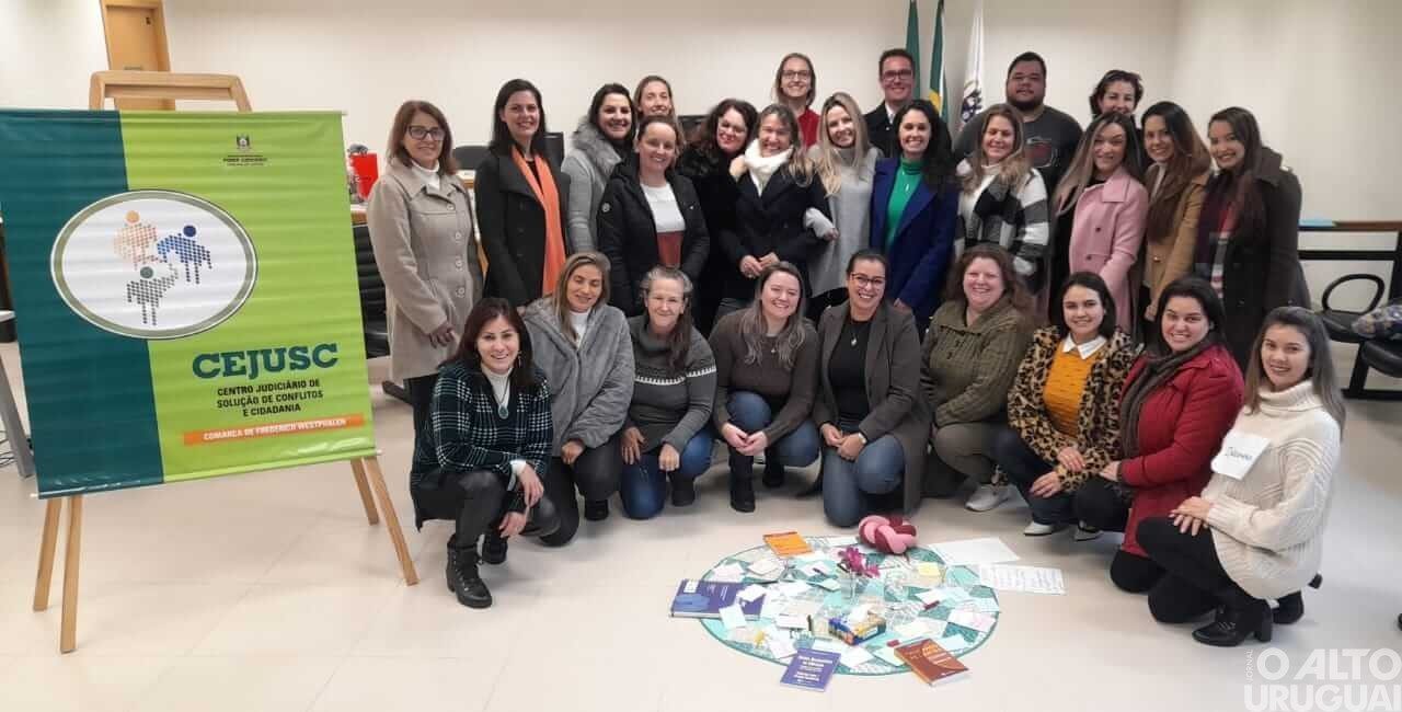 TJRS capacita facilitadores da Justiça Restaurativa em FW