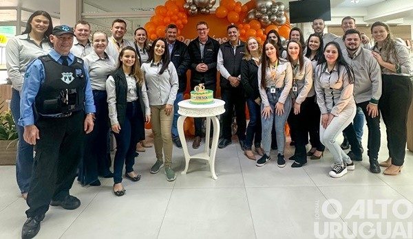 Cresol Raiz celebra 15 anos em Frederico Westphalen