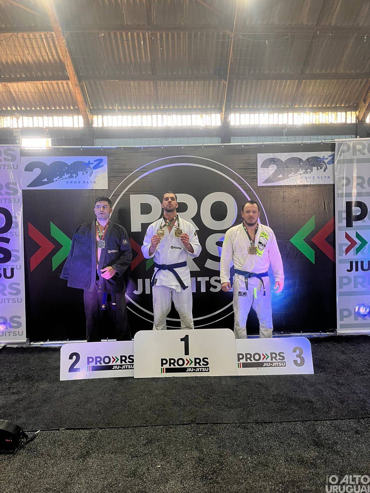 Clube do Jiu-jitsu FW fica vice-campeão no PRO RS