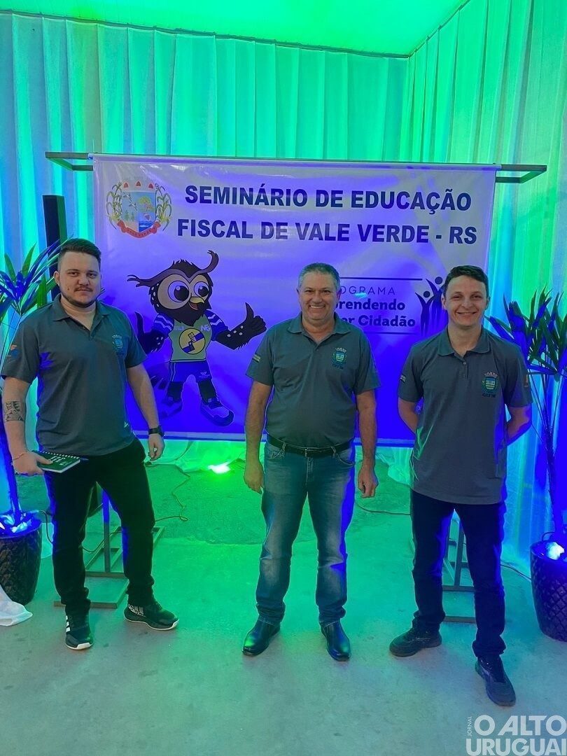 Servidores de Palmitinho participam de Seminário de Educação Fiscal